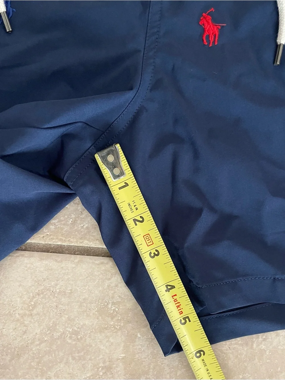 Polo by Ralph Lauren Men’s 5.75-Inch Traveler Classic Swim Trunk in Navy, Size M